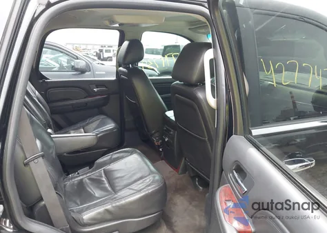 2010 Cadillac Escalade Premium from USA, damaged, VIN 1GYUKCEF6AR154018